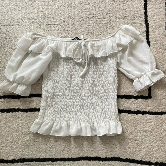 BOOHOO White Shirred Off Shoulder Puff Sleeve Top - Picture 2 of 6